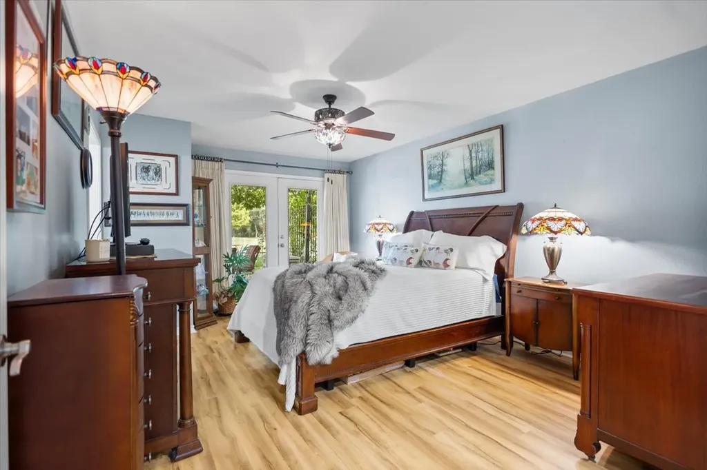235 Fairlawn Drive Hideaway TX 75771