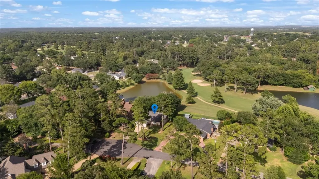 235 Fairlawn Drive Hideaway TX 75771