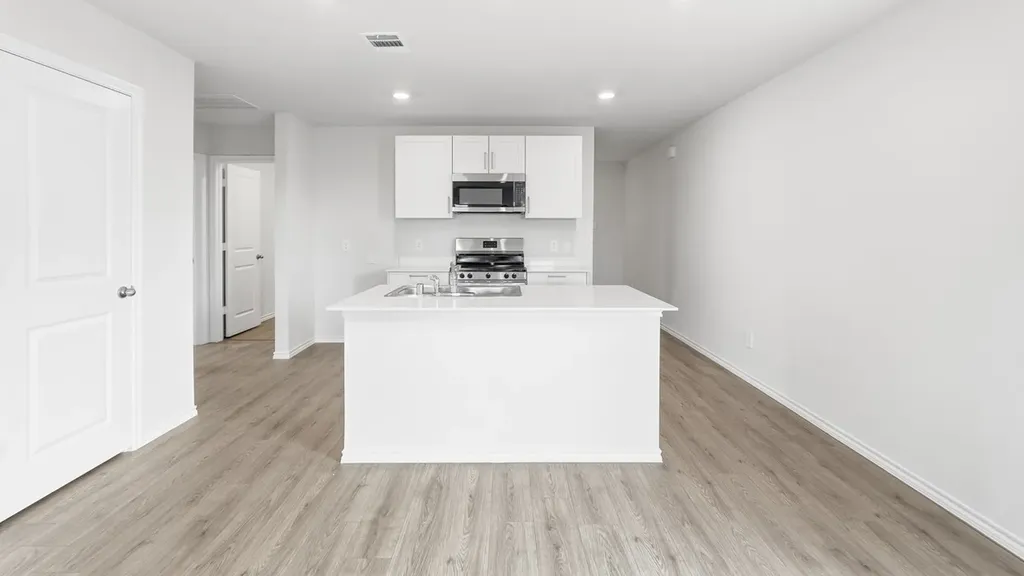 3319 Twilight Trail Talty TX 75126