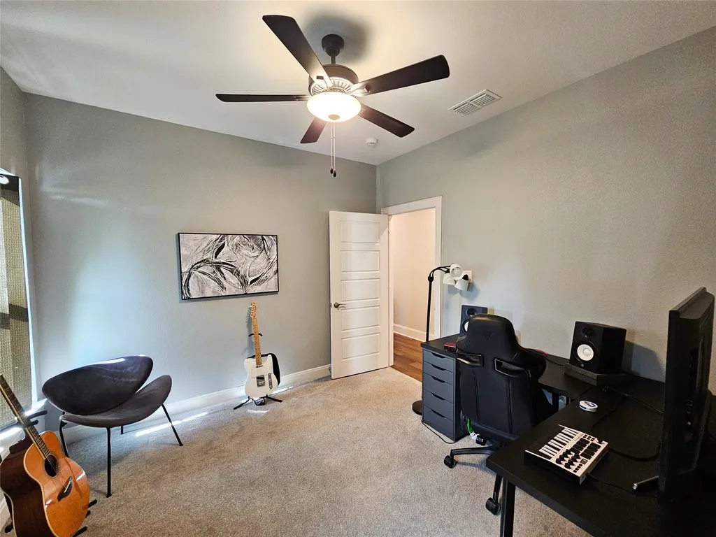 897 County Road 2320 Mineola TX 75773