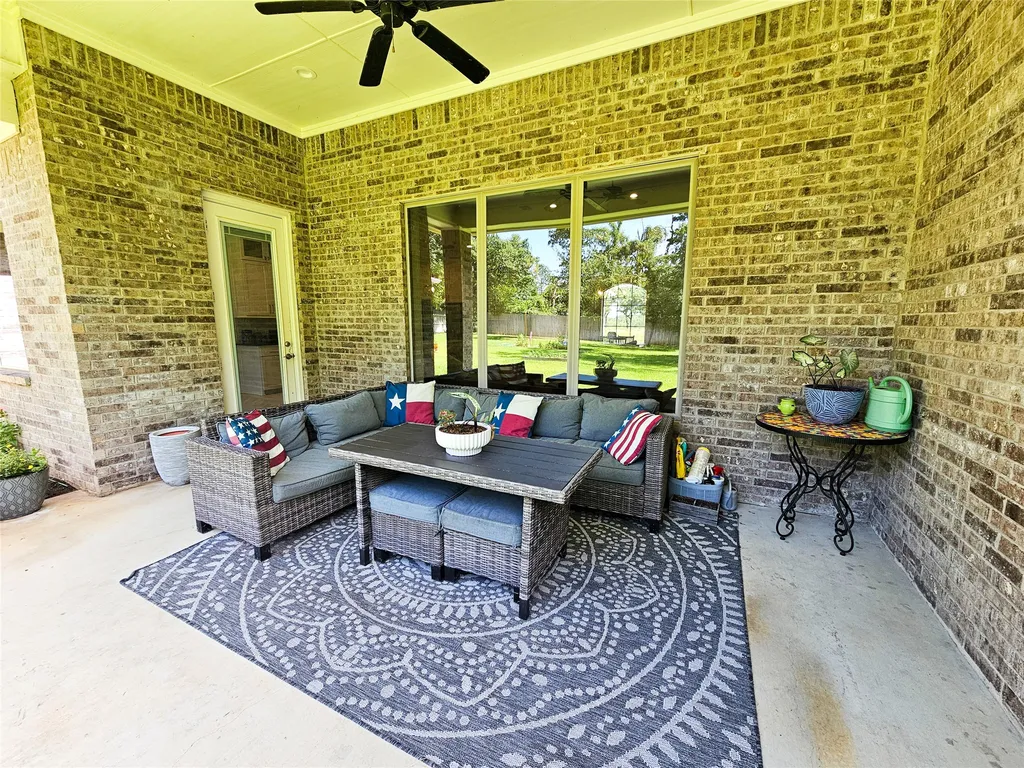897 County Road 2320 Mineola TX 75773