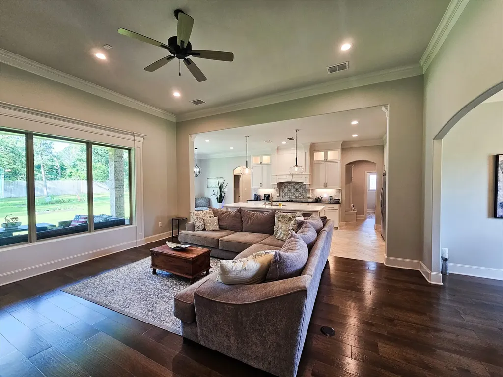 897 County Road 2320 Mineola TX 75773