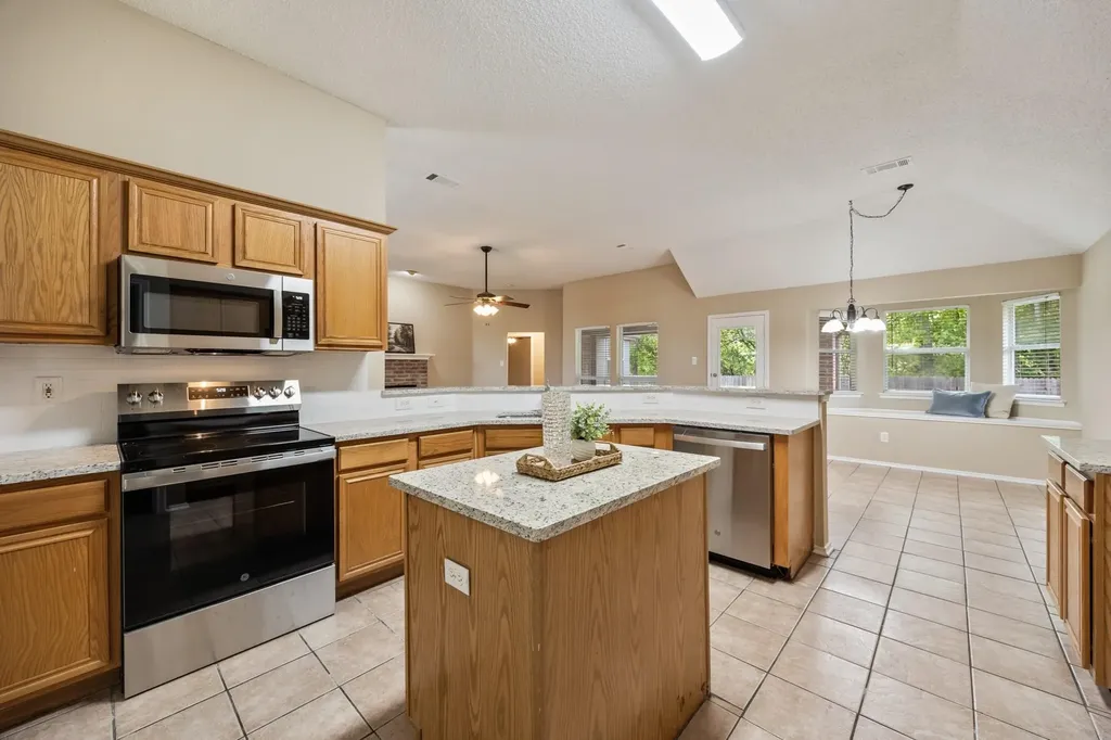 3711 Sycamore Lane Rockwall TX 75032
