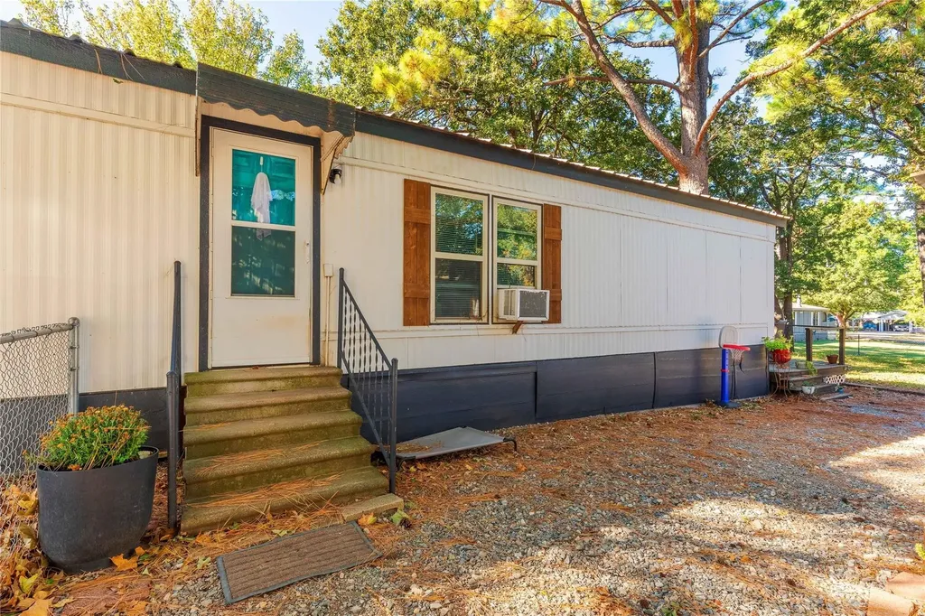 159 Oklahoma Avenue Pottsboro TX 75076