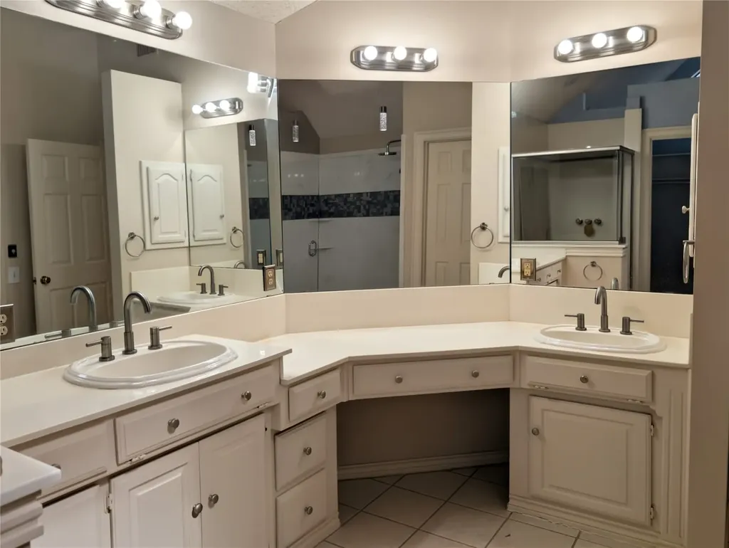 14 Winding Creek Trail Garland TX 75043
