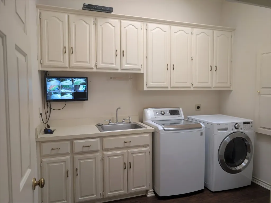 14 Winding Creek Trail Garland TX 75043