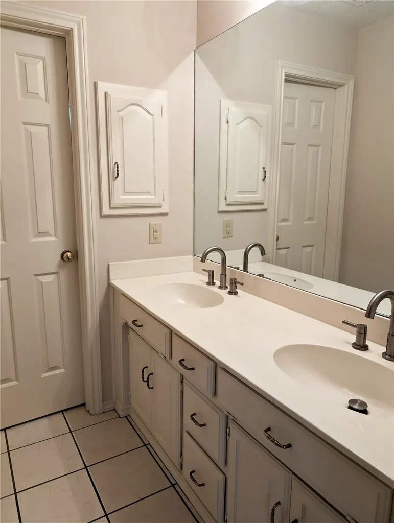14 Winding Creek Trail Garland TX 75043