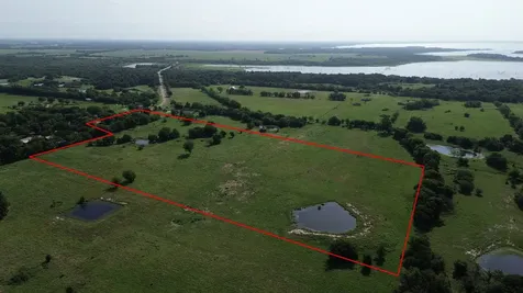 4757 Farm Road 1528 Klondike TX 75448