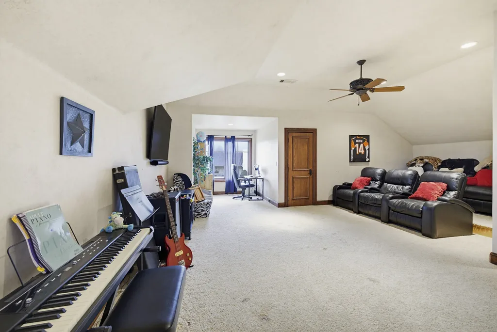 6705 Saucon Valley Drive Fort Worth TX 76132