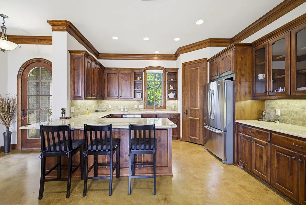 6705 Saucon Valley Drive Fort Worth TX 76132