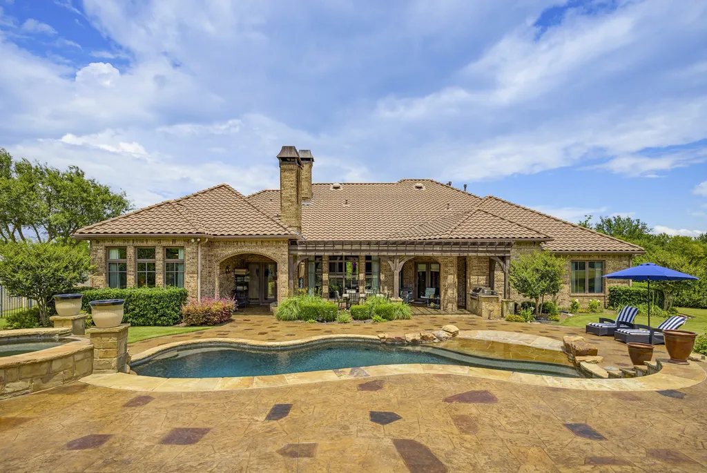 6705 Saucon Valley Drive Fort Worth TX 76132