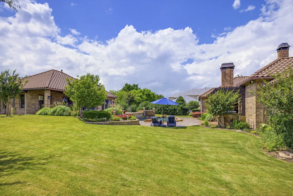 6705 Saucon Valley Drive Fort Worth TX 76132