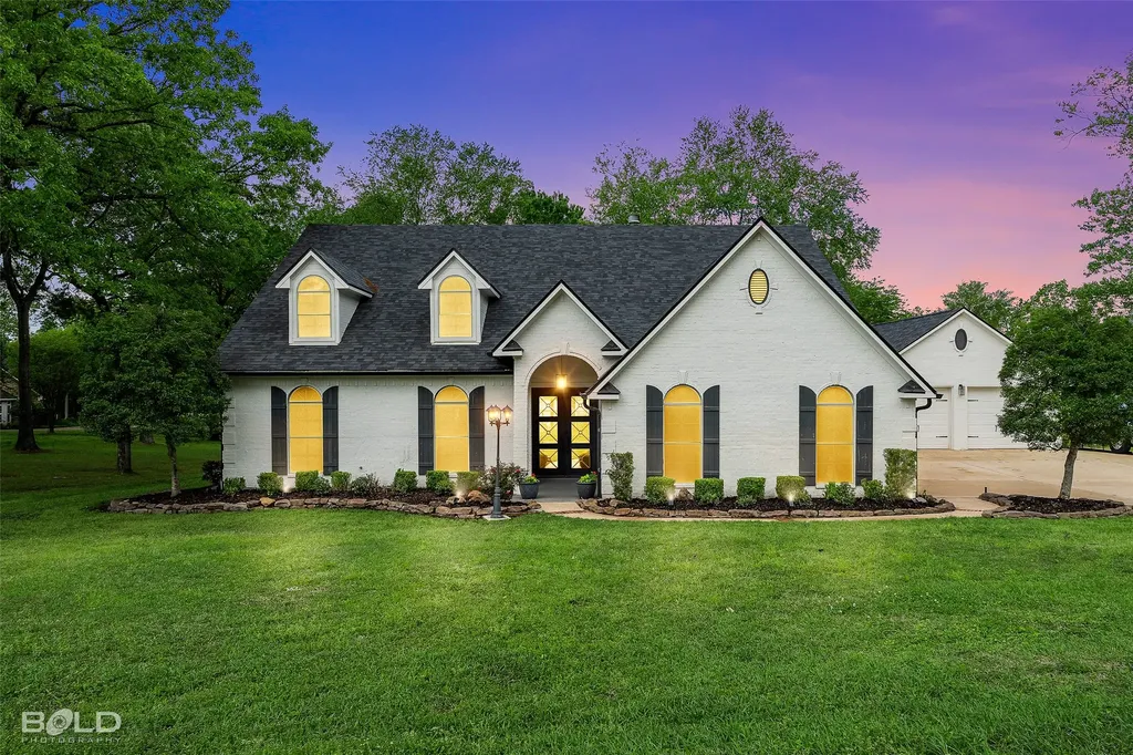 1957 Leeward Cove Benton LA 71006