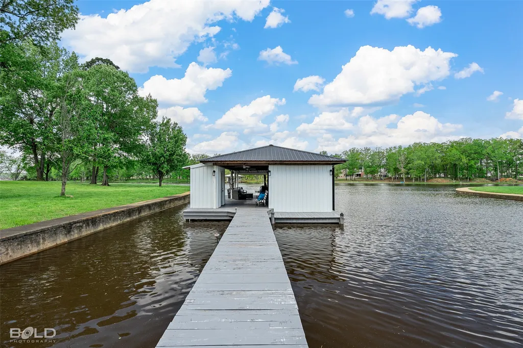 1957 Leeward Cove Benton LA 71006