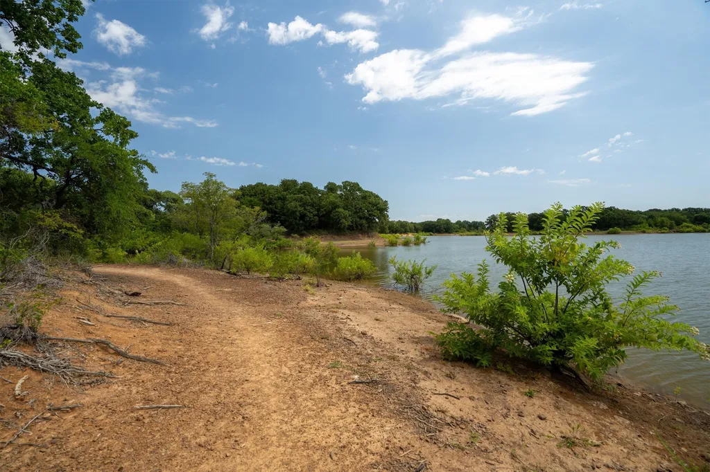 3110 Overlook Circle Highland Village TX 75077