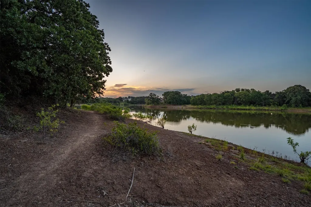 3110 Overlook Circle Highland Village TX 75077