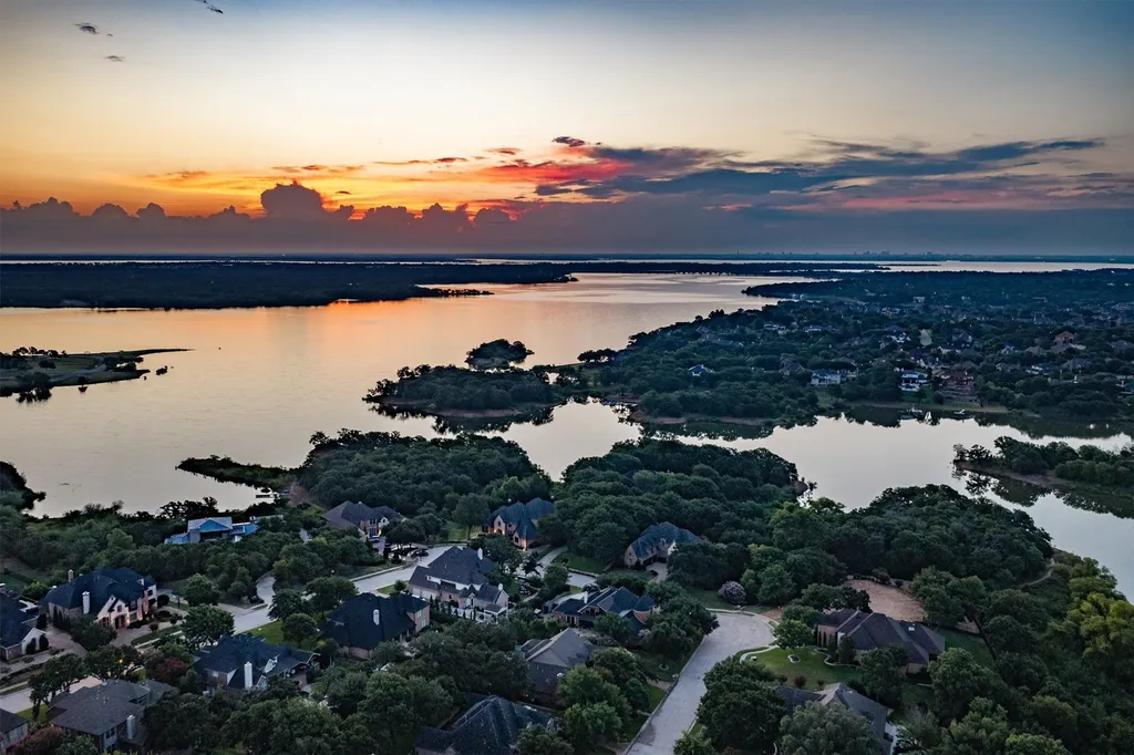 3110 Overlook Circle Highland Village TX 75077