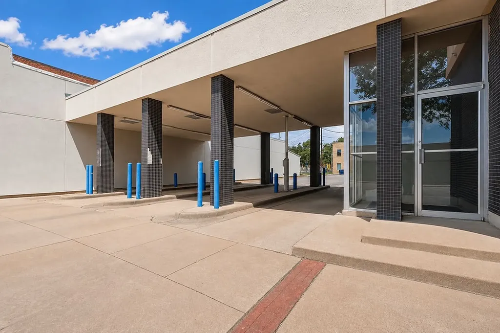 317 E 3rd Street Burkburnett TX 76354