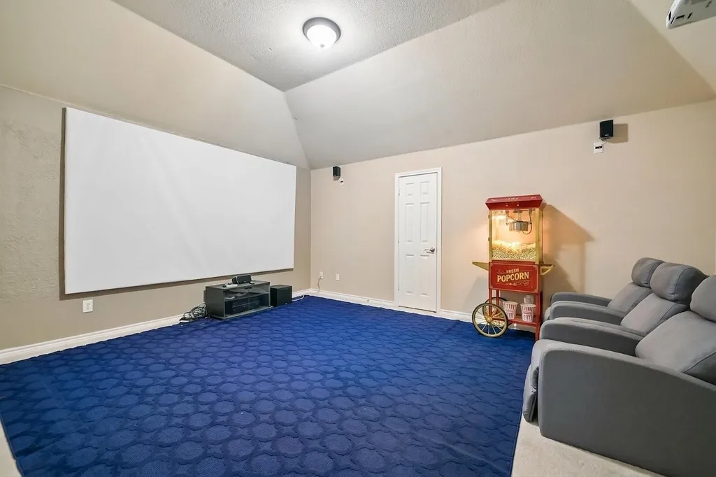 381 Fairlanding Avenue Fairview TX 75069