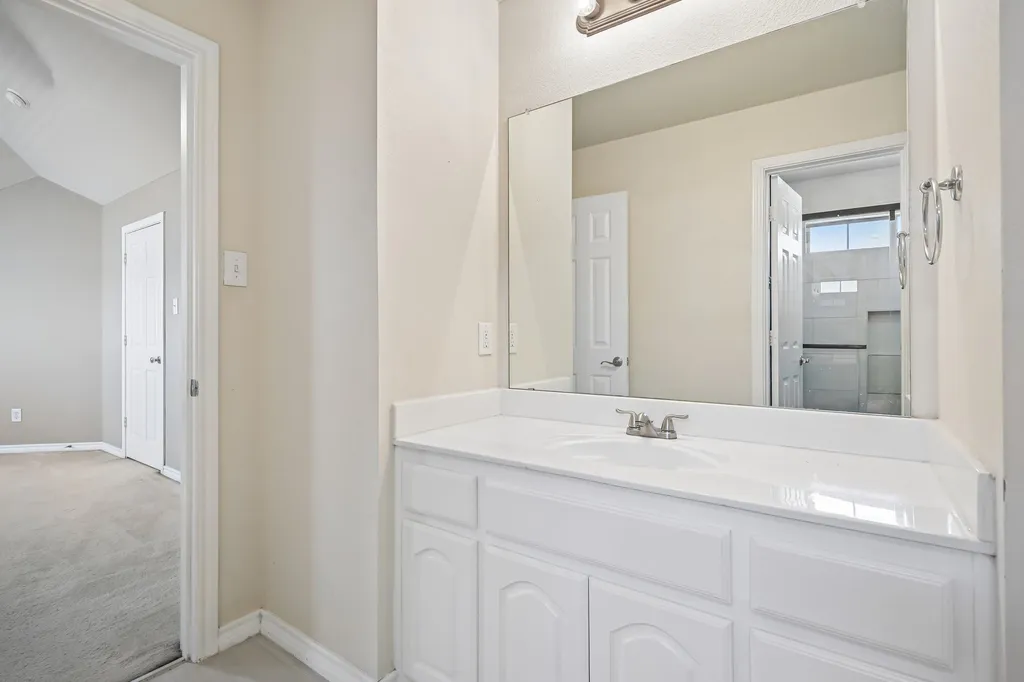 381 Fairlanding Avenue Fairview TX 75069
