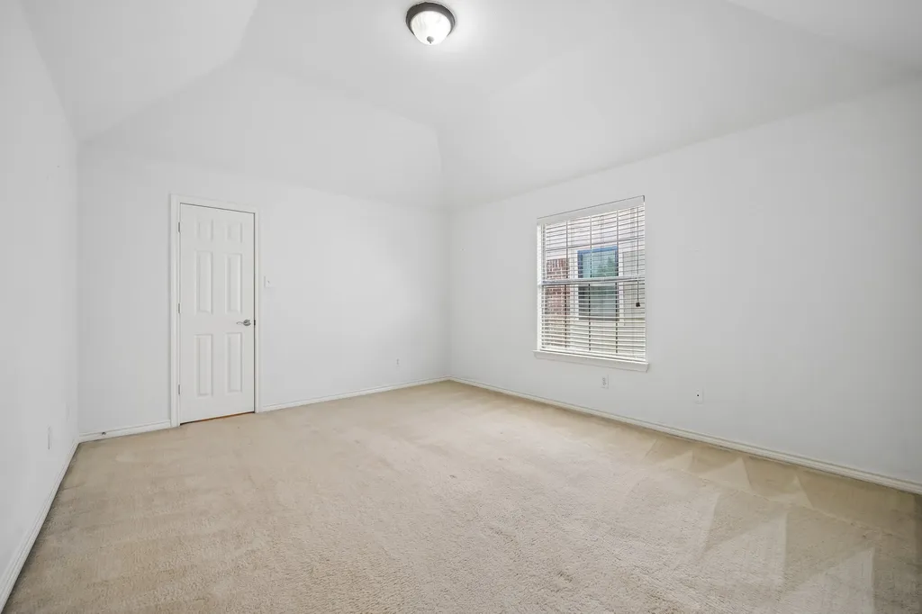 381 Fairlanding Avenue Fairview TX 75069