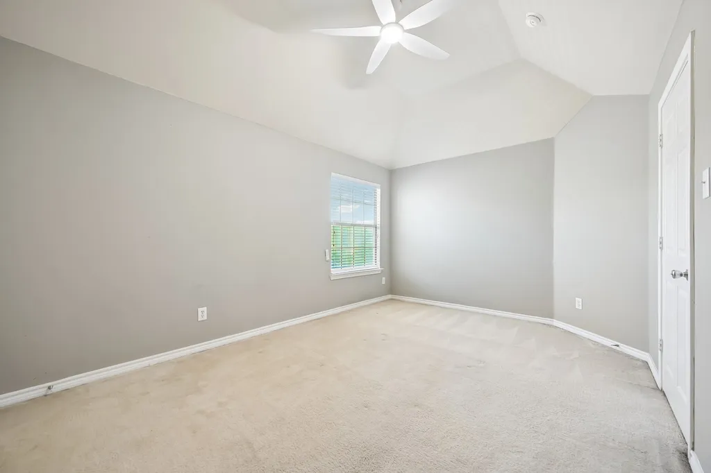 381 Fairlanding Avenue Fairview TX 75069