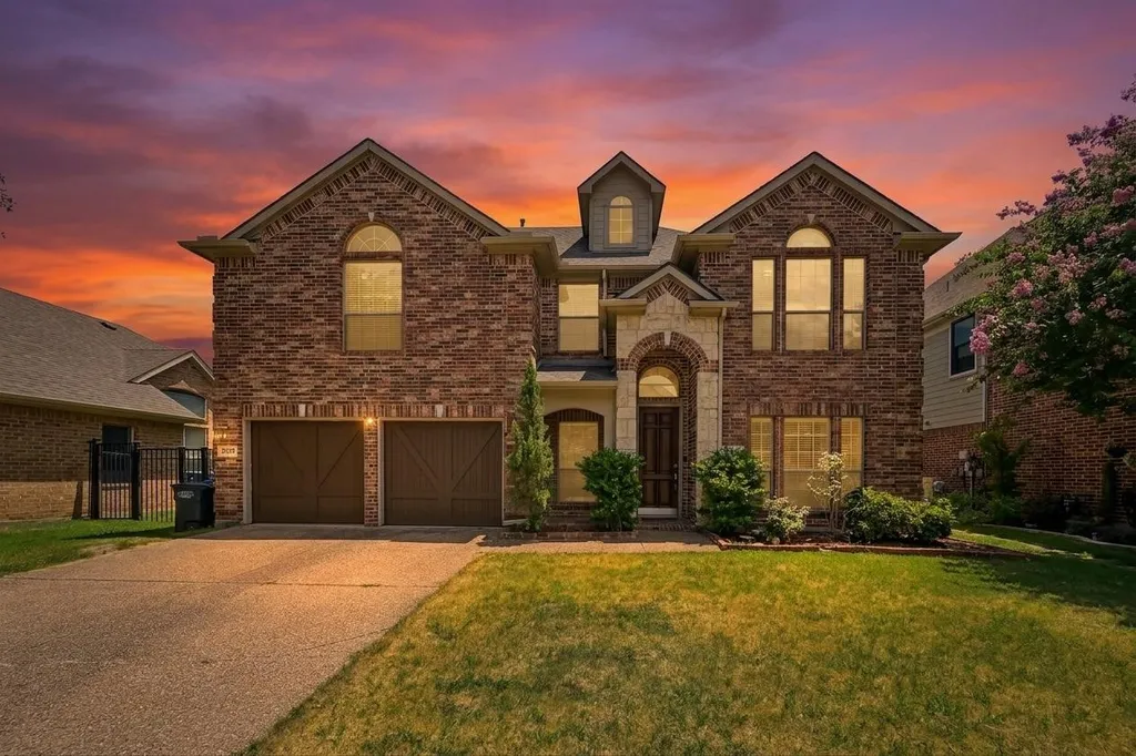 381 Fairlanding Avenue Fairview TX 75069
