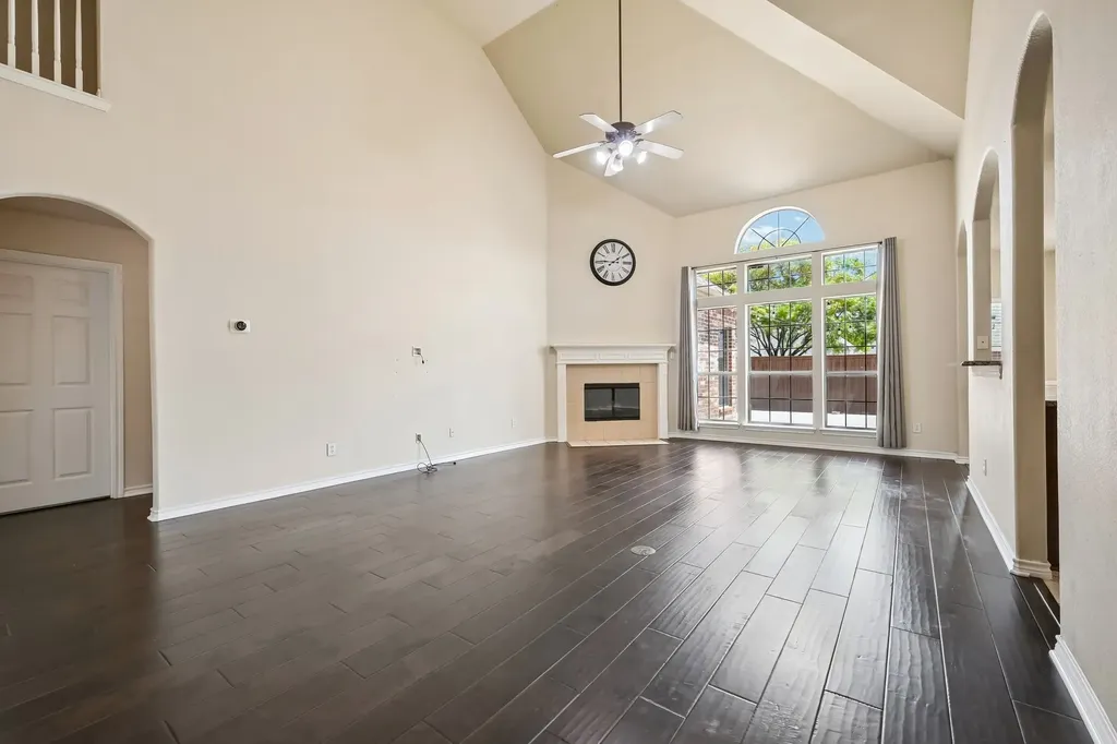 381 Fairlanding Avenue Fairview TX 75069