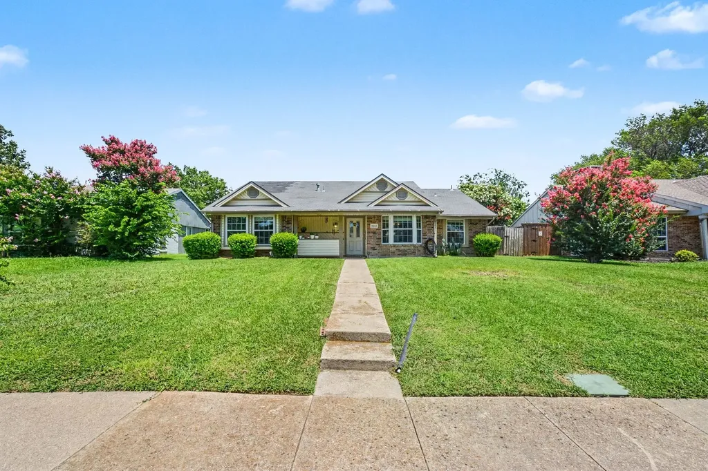 18932 Platte River Way Dallas TX 75287