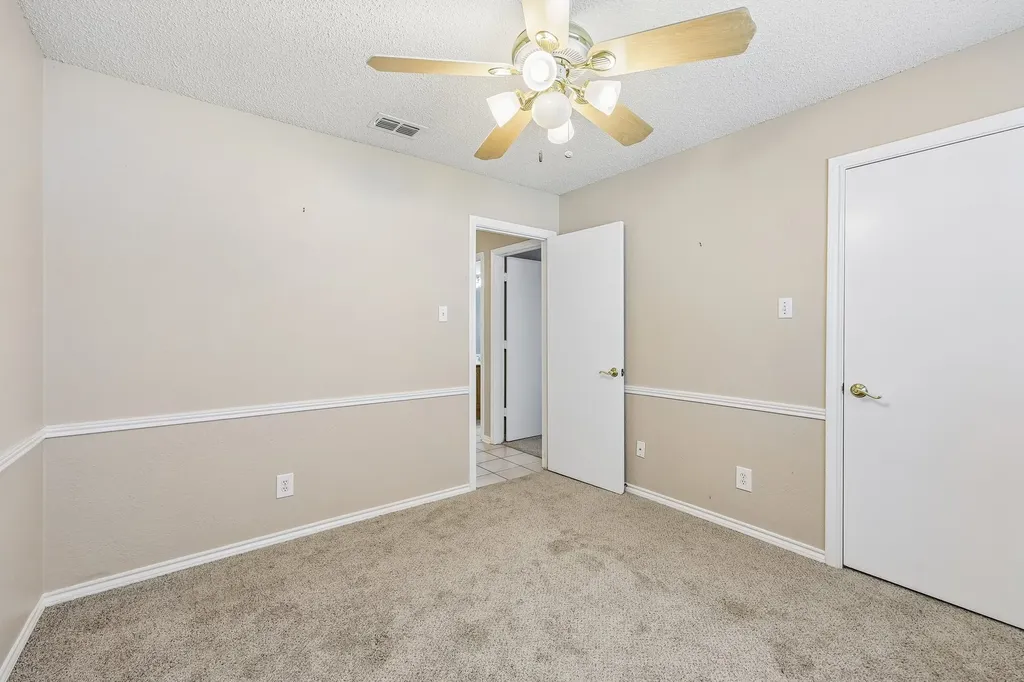 3211 Brookview Drive Corinth TX 76210