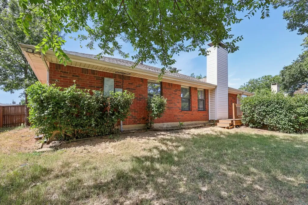 3211 Brookview Drive Corinth TX 76210