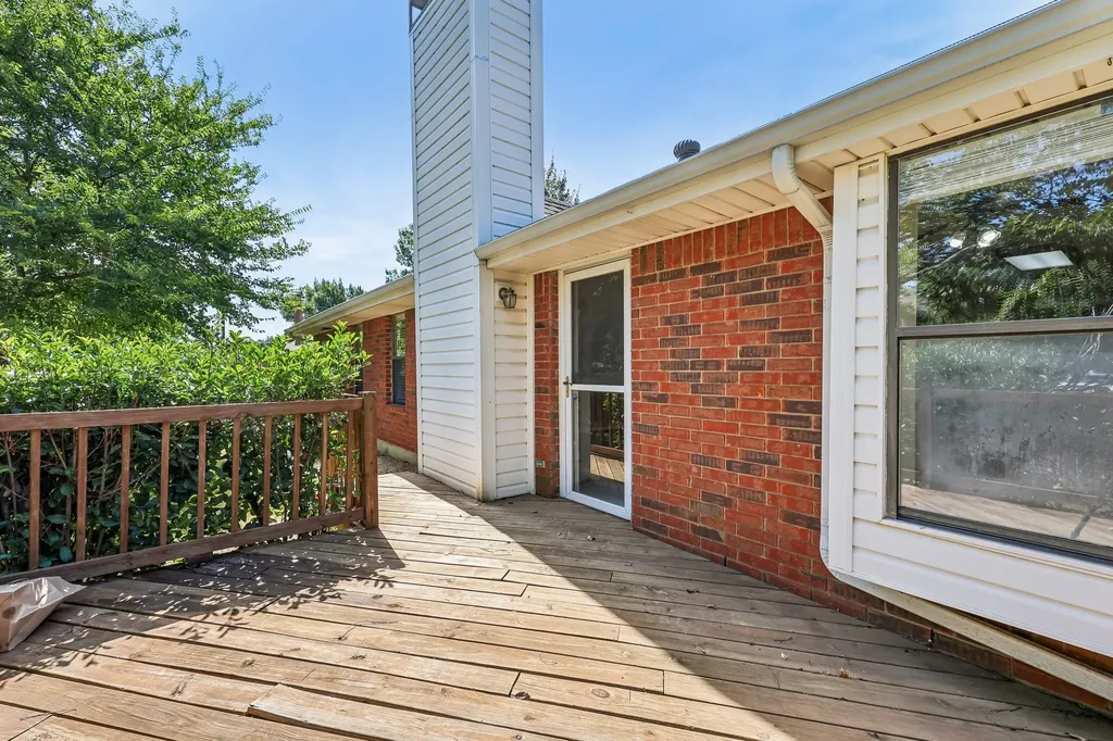 3211 Brookview Drive Corinth TX 76210