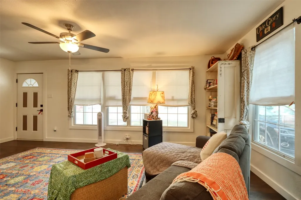 3128 Fadal Avenue Waco TX 76708