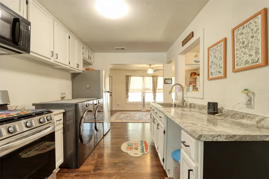 3128 Fadal Avenue Waco TX 76708