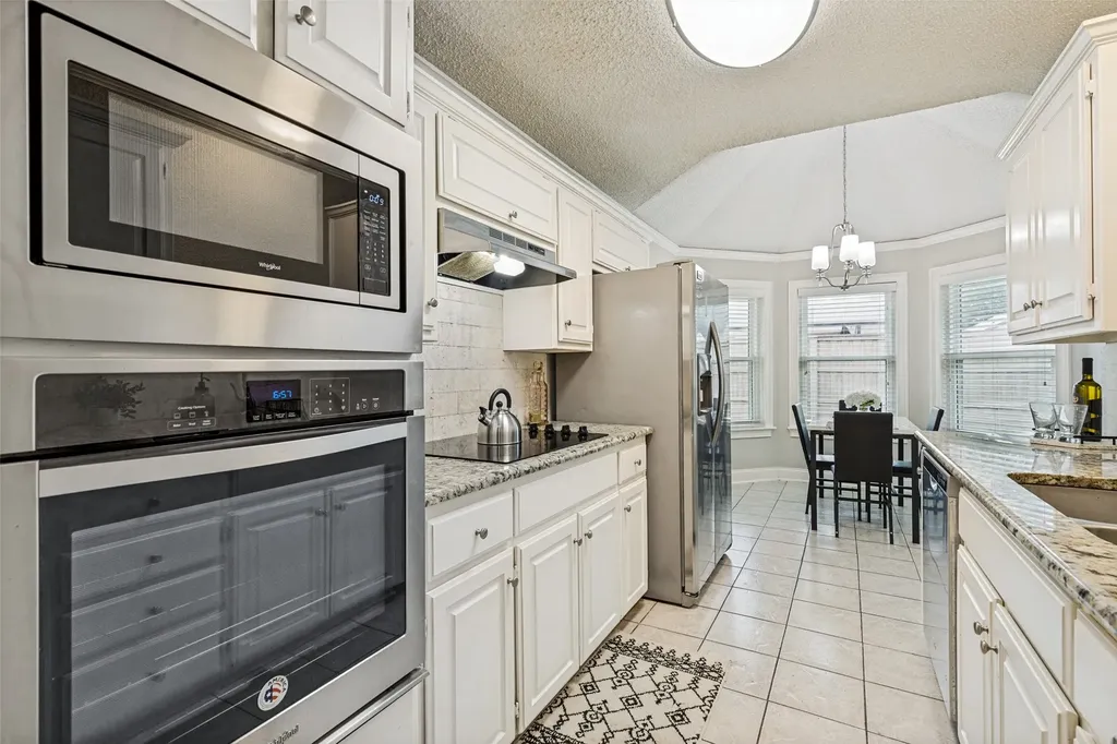 5957 Sundown Drive Watauga TX 76148