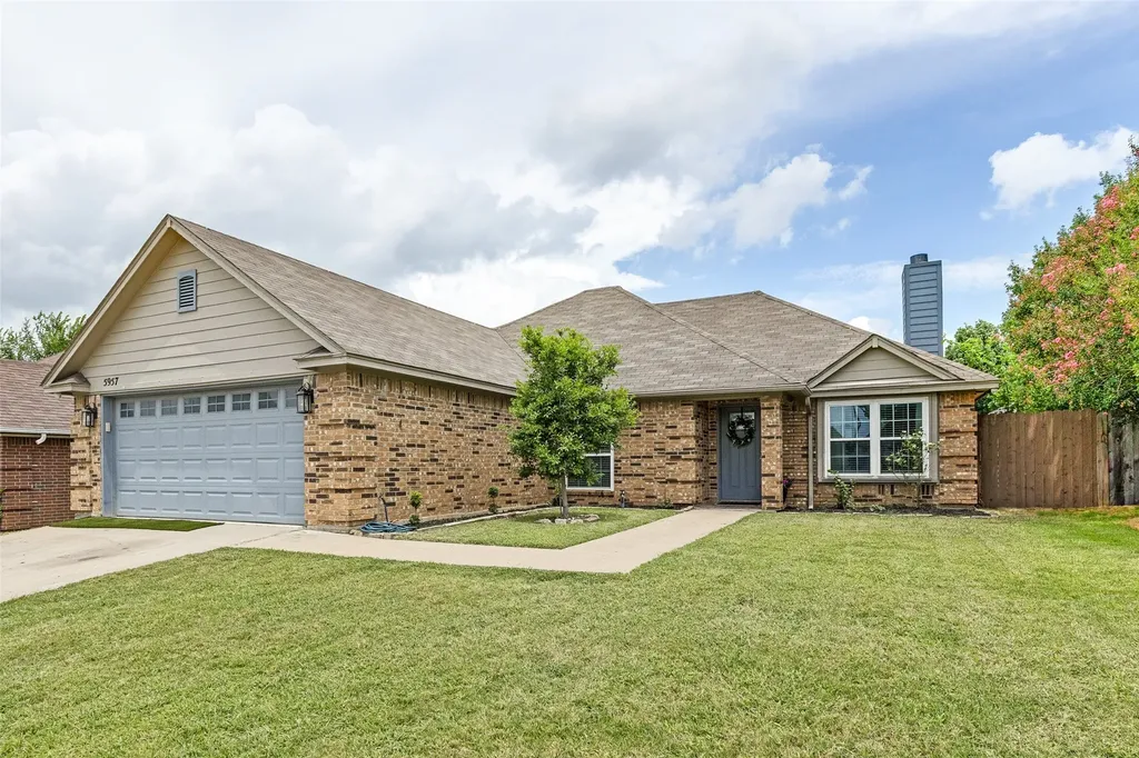 5957 Sundown Drive Watauga TX 76148