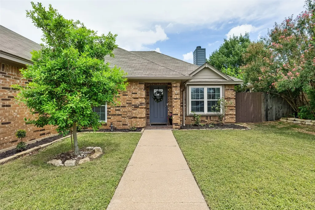 5957 Sundown Drive Watauga TX 76148