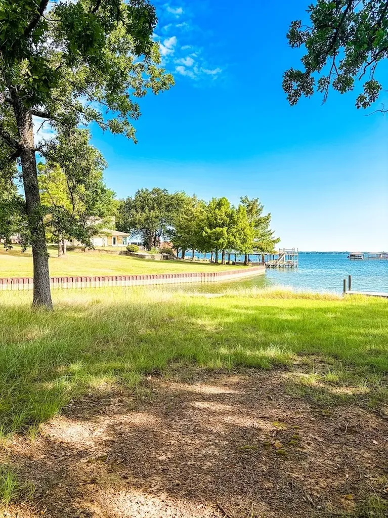 14216 Clark Drive Streetman TX 75859