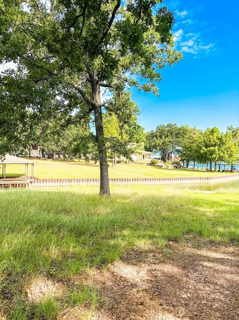 14216 Clark Drive Streetman TX 75859
