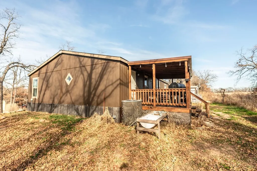 18 Pawnee Trail Nocona TX 76255