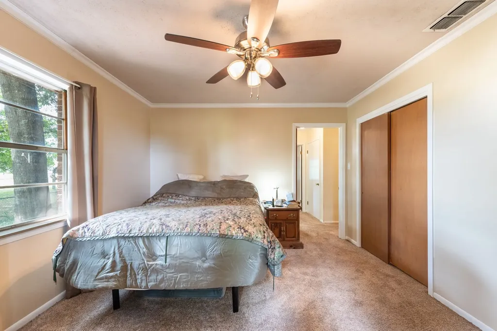 2715 Fm 857 Grand Saline TX 75140