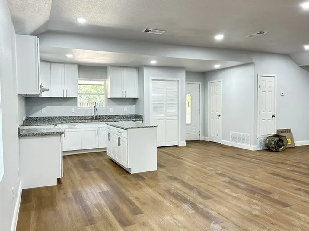 500 Bent Tree Court Irving TX 75061