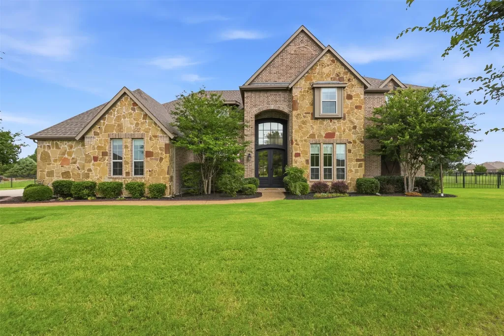 1940 Cattle Street Celina TX 75009