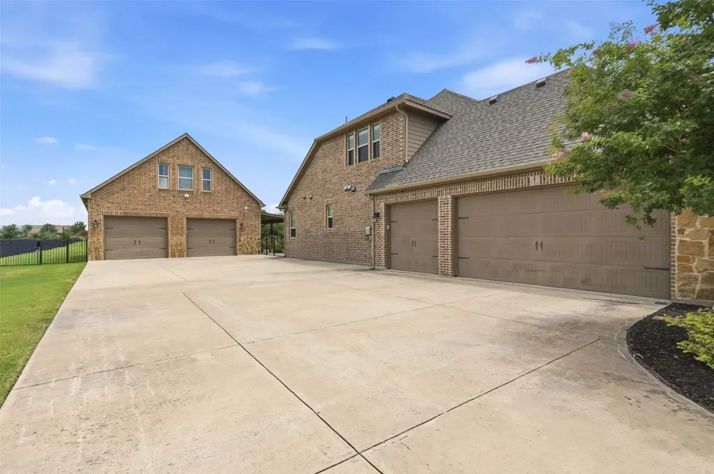 1940 Cattle Street Celina TX 75009