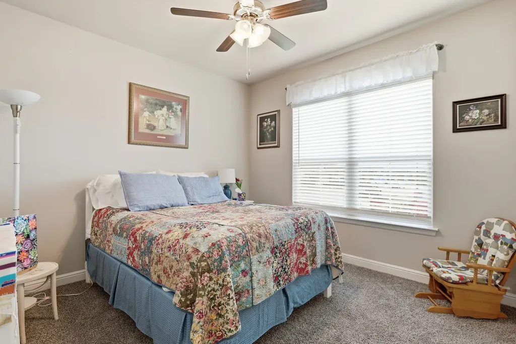 1104 Eastland Lane Weatherford TX 76087