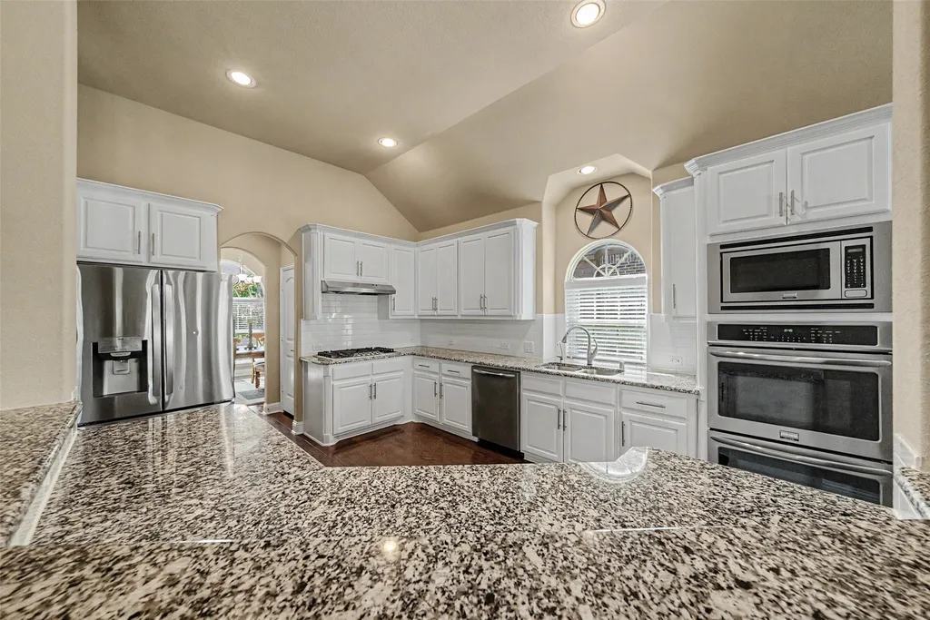 3310 Edinburgh Drive Sachse TX 75048