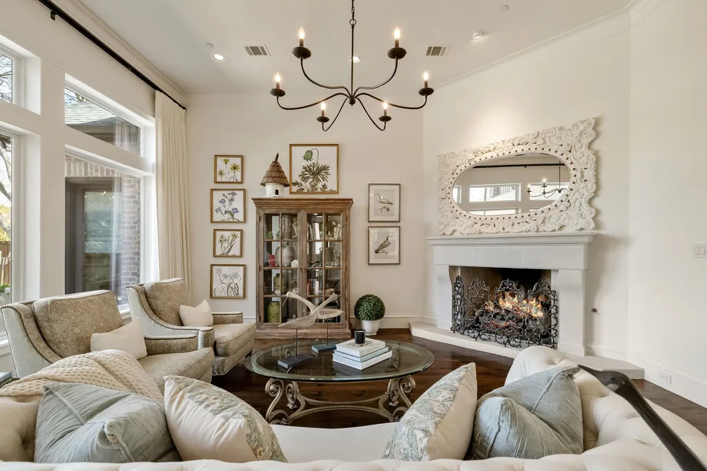 4719 Forest Lane Dallas TX 75244