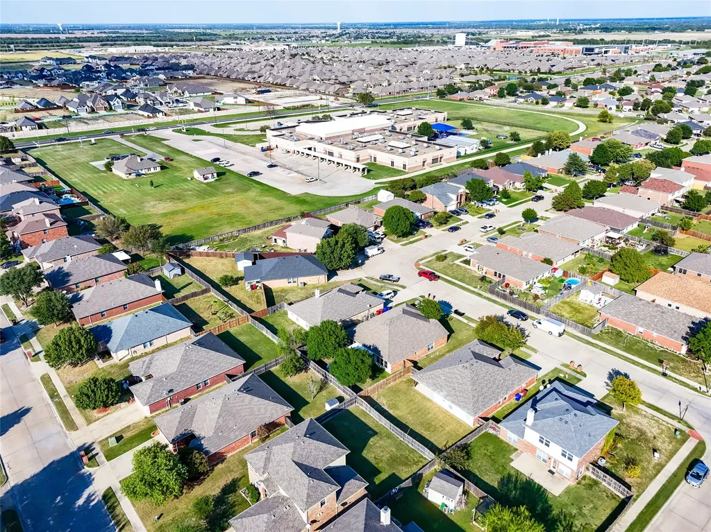 2612 Spencer Circle Royse City TX 75189
