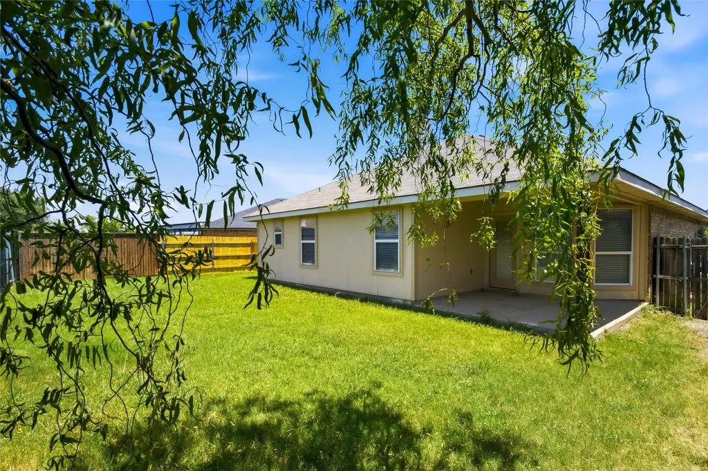 2612 Spencer Circle Royse City TX 75189