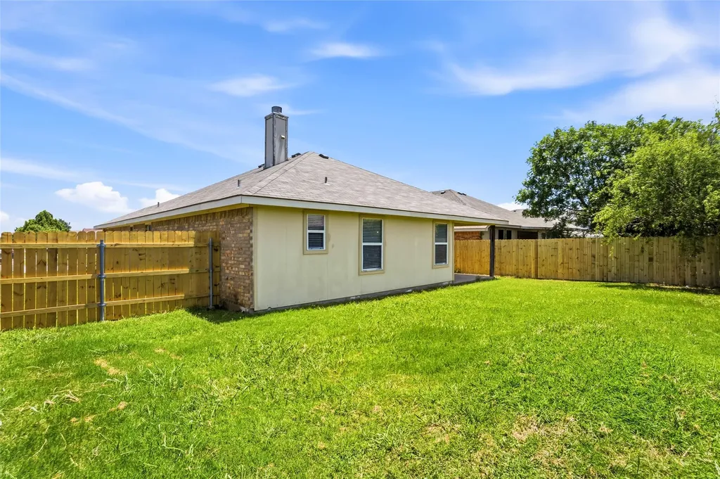 2612 Spencer Circle Royse City TX 75189